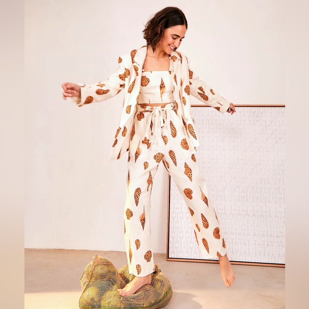 FARM RIO Leopard Shell Crop Top and Trousers Set